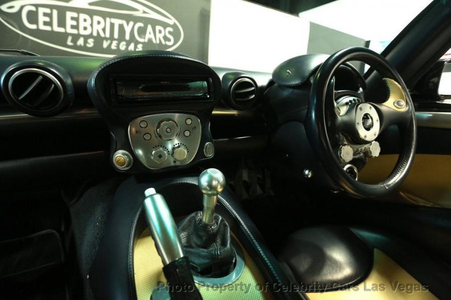 Интерьер TVR Tuscan S 2004 года  (фото 48 из 70)